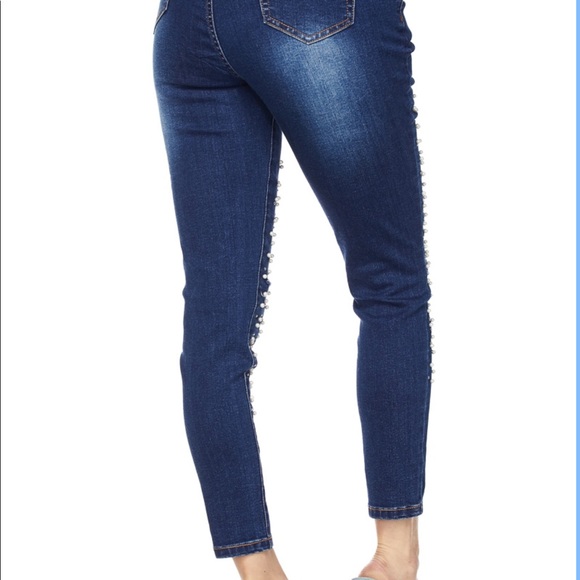 Pearl Jeans available in s,m,l each individually - Picture 4 of 6